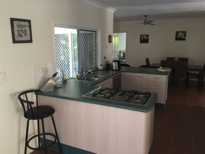 11 Coolangatta Close, Kewarra Beach - Thumbnail 4