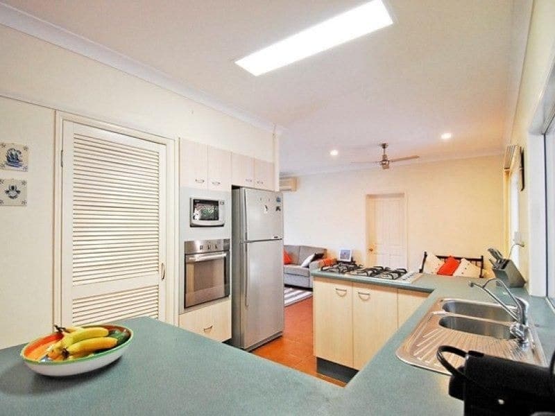 11 Coolangatta Close, Kewarra Beach - Thumbnail 7