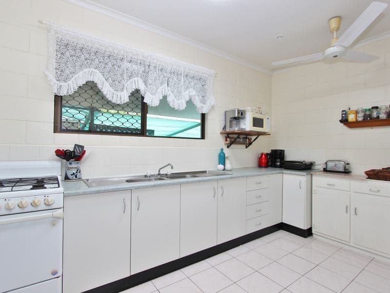 12 Forrester St, Clifton Beach - Thumbnail 6