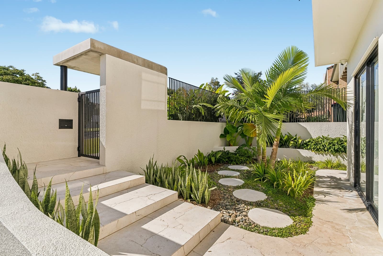 28 Pavo Street, CAMP HILL, Camp Hill - Thumbnail 4
