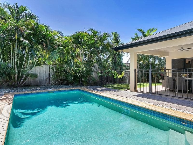 10 Cocus Cres, Palm Cove - Thumbnail 2