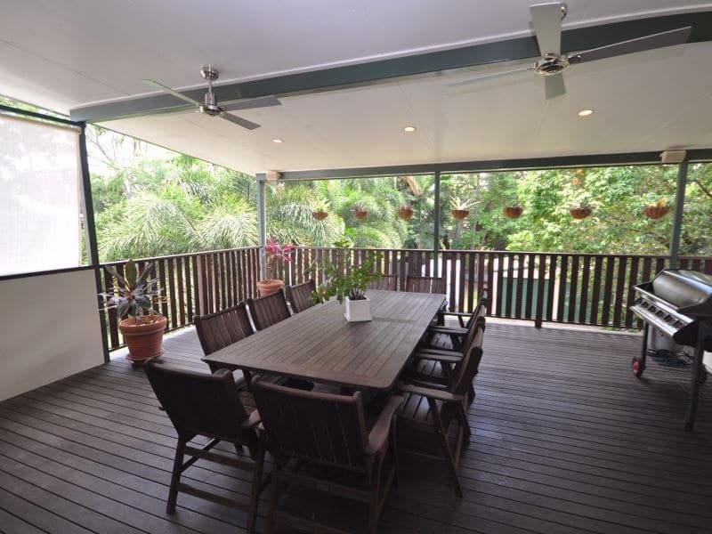 199 Buchan Street, Bungalow - Thumbnail 5