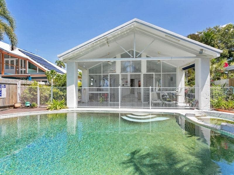 40 Hibiscus Lane, Holloways Beach - Image 1