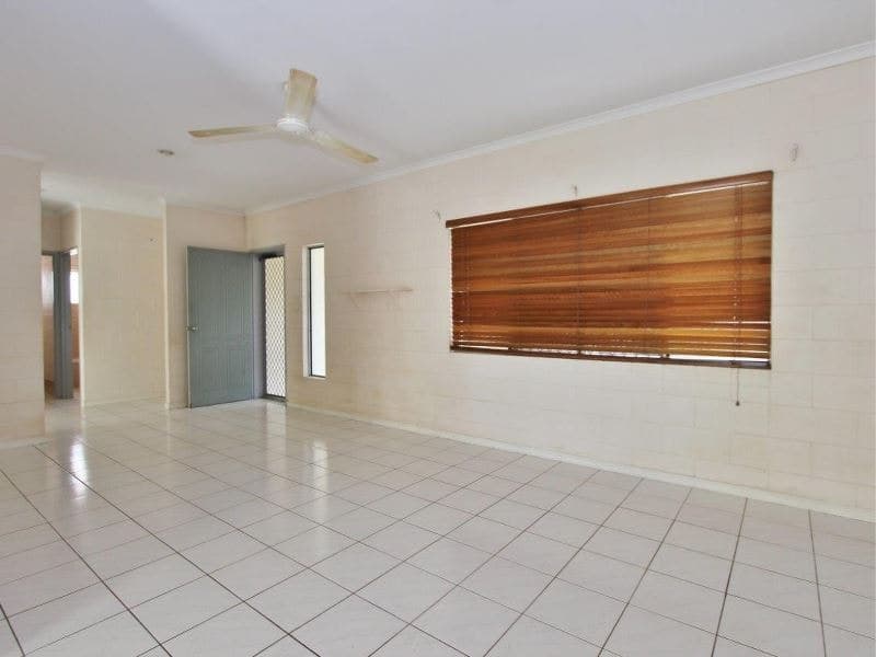 4 Queenscliff Close, Kewarra Beach - Thumbnail 4