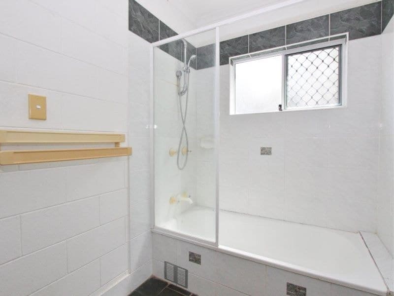 11 WHALE CLOSE, Kewarra Beach - Thumbnail 6