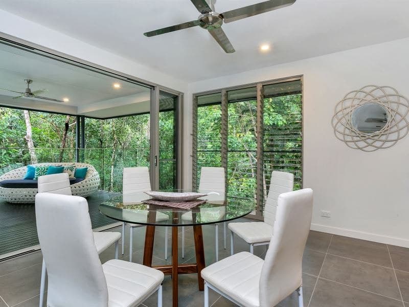 16 Onyx Street, Clifton Beach - Thumbnail 5