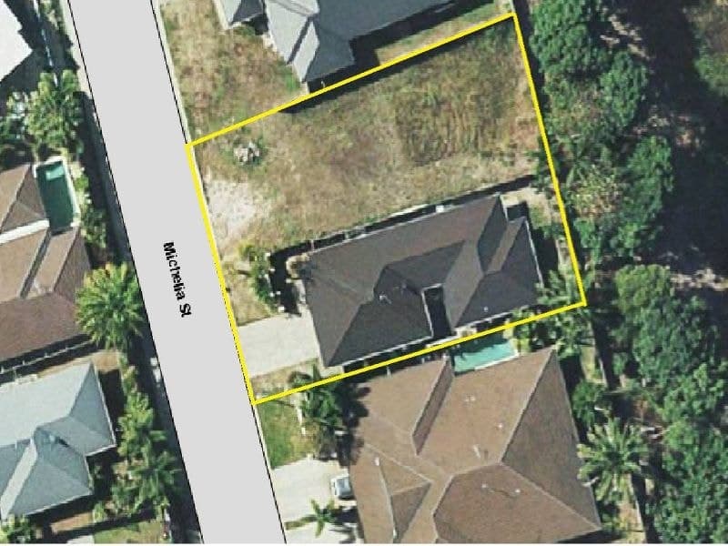 12 Michelia Street, Palm Cove - Image 1