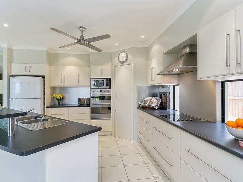 34 Moore Road, Kewarra Beach - Thumbnail 3