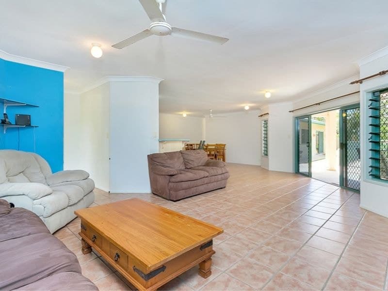 10 Wau Close, Trinity Beach - Thumbnail 4