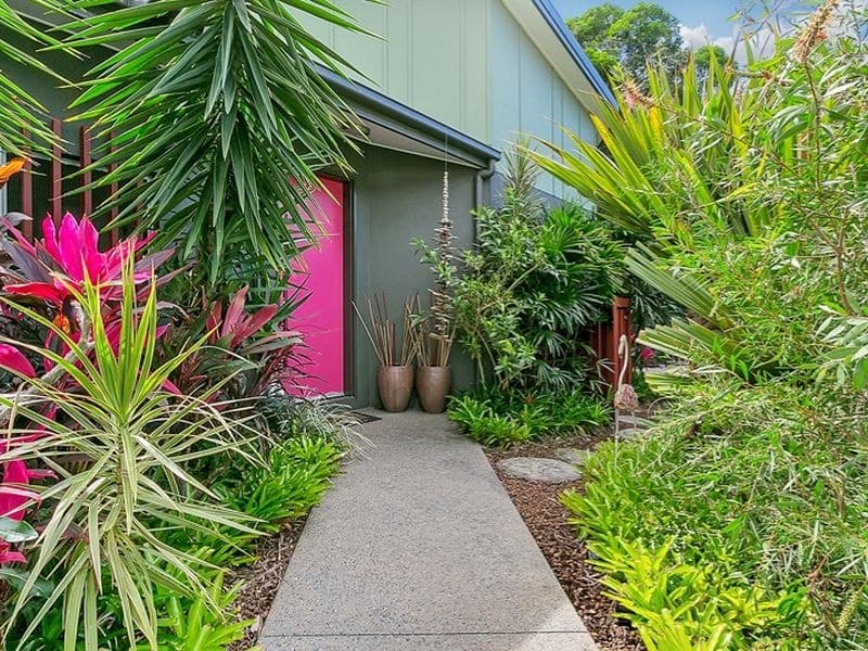 18-20 Aurelia Road, Palm Cove - Image 1