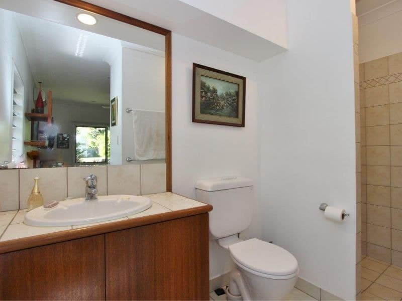 24 YULE AVENUE, Clifton Beach - Thumbnail 8
