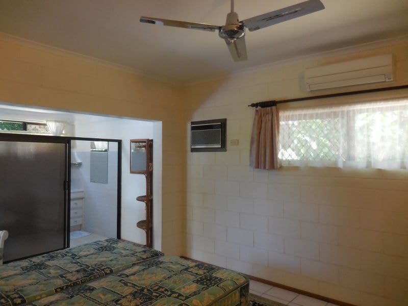 22 Knight Road, Smithfield - Thumbnail 7