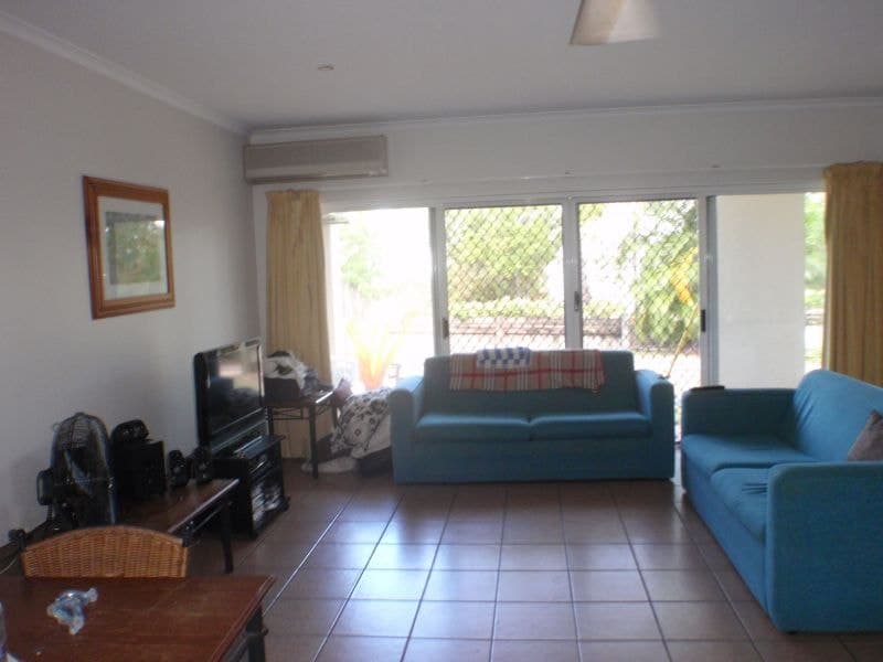 35/24 WARREN STREET, Palm Cove - Thumbnail 2