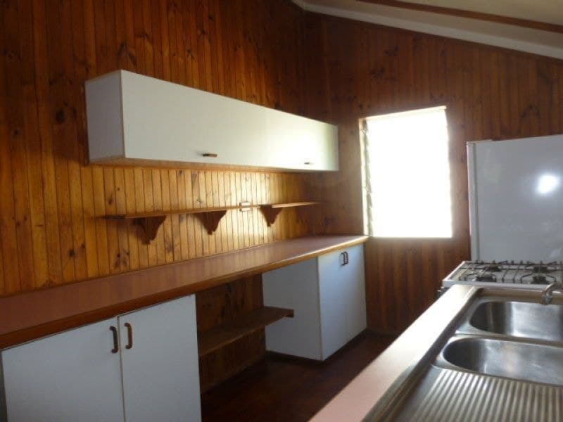 39 Saw Street, Machans Beach - Thumbnail 5