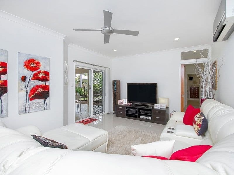 6 Pellowe Street, Clifton Beach - Thumbnail 3