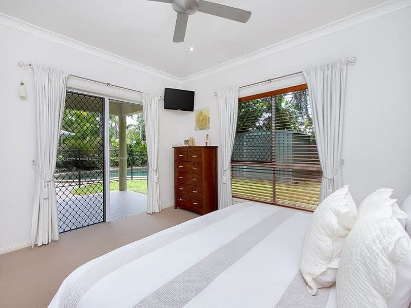 6 Pellowe Street, Clifton Beach - Thumbnail 5