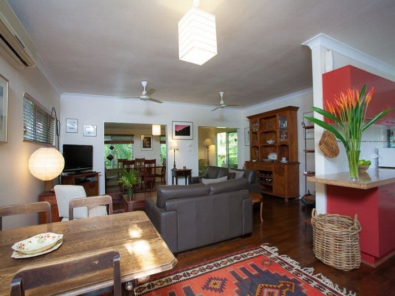 6 Queenscliff Close, Kewarra Beach - Thumbnail 3