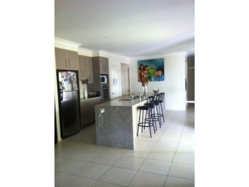 KEWARRA BEACH QLD, 4879, Kewarra Beach - Thumbnail 2