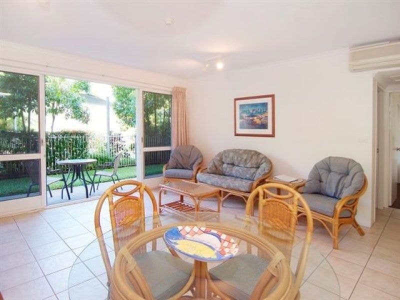 105 Coral Coast Drive, Palm Cove - Image 1