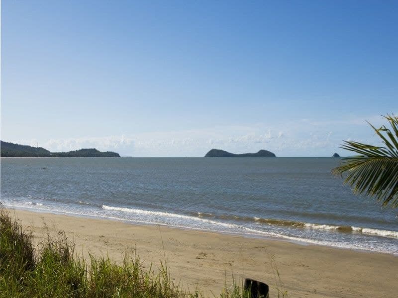 52 KEWARRA STREET, Kewarra Beach - Thumbnail 3