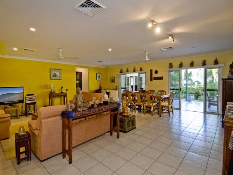 52 KEWARRA STREET, Kewarra Beach - Thumbnail 6