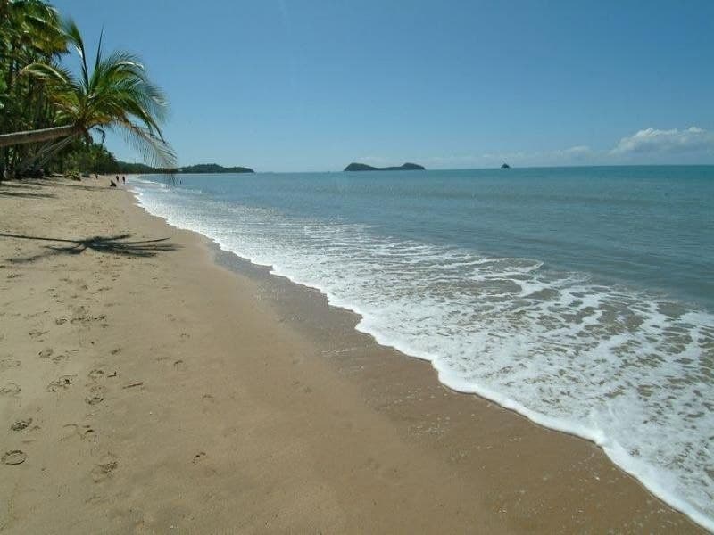 23 ARLINGTON ESPLANADE, CLIFTON BEACH, Cairns - Thumbnail 3
