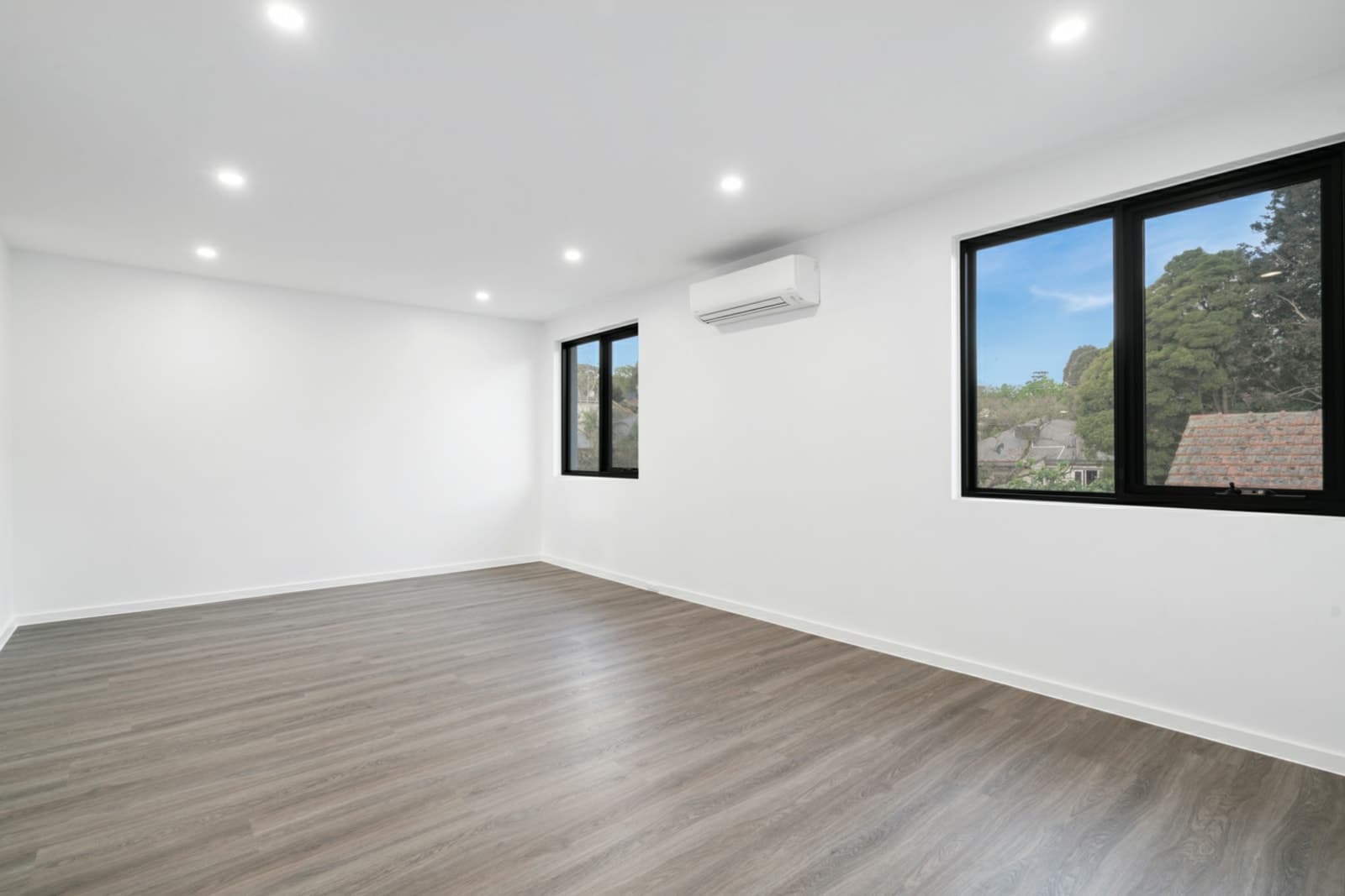 1-10/94 Maltravers Street, EAGLEMONT, Eaglemont - Thumbnail 4