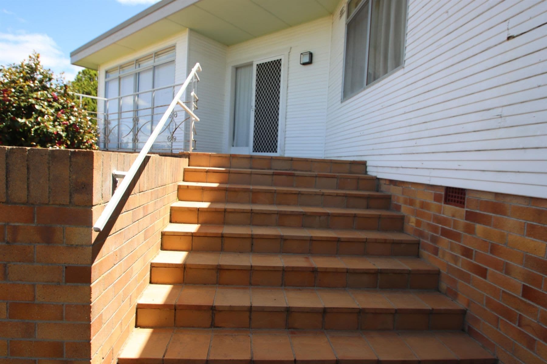 130 Pelham Street, Tenterfield NSW 2372, Tenterfield - Thumbnail 4