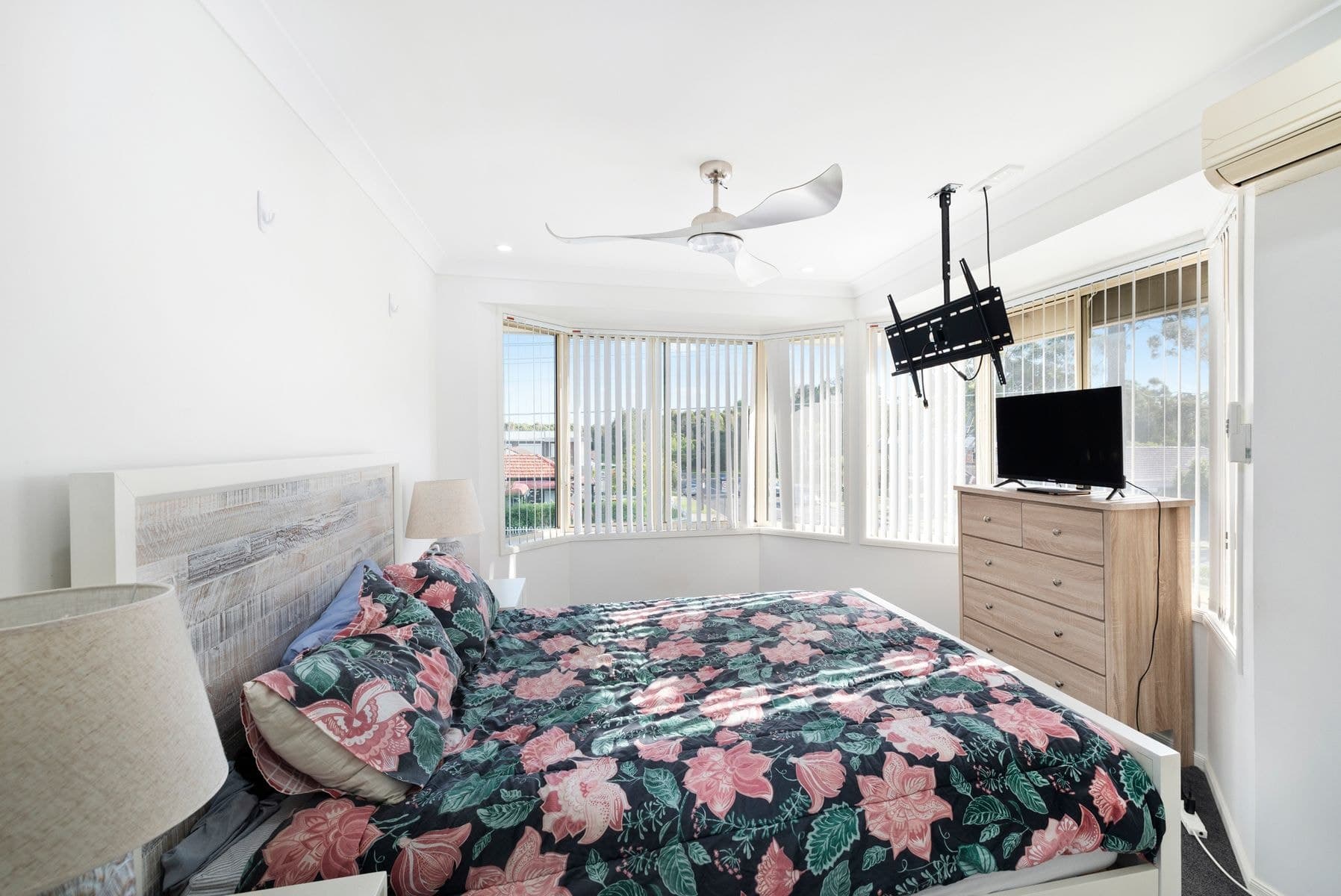 242 Bransgrove Road, Panania NSW 2213, Panania - Thumbnail 5