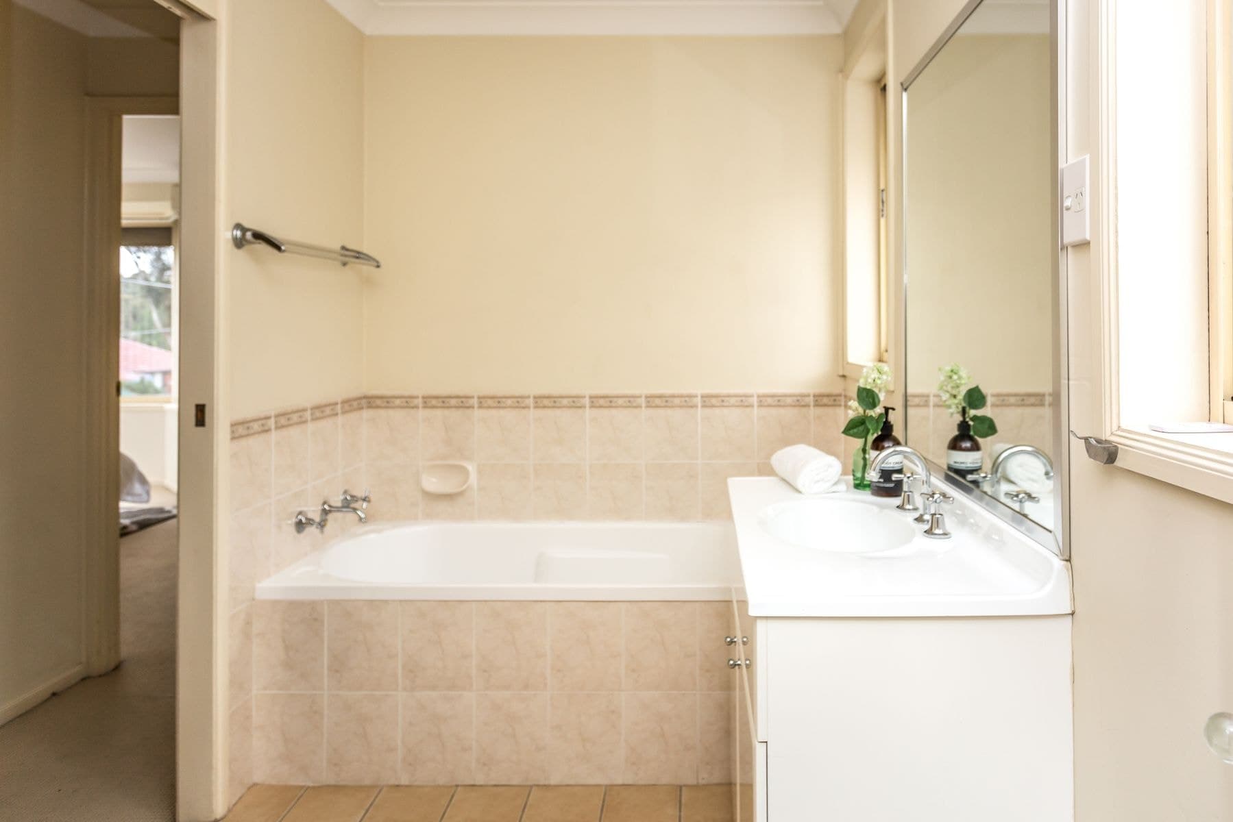 242 Bransgrove Road, Panania NSW 2213, Panania - Thumbnail 6