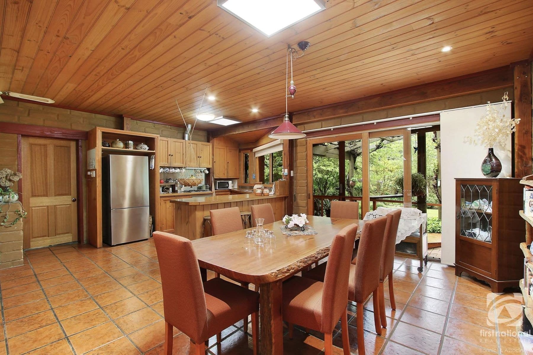 89 Dingle Road, Beechworth VIC 3747, Beechworth - Thumbnail 3