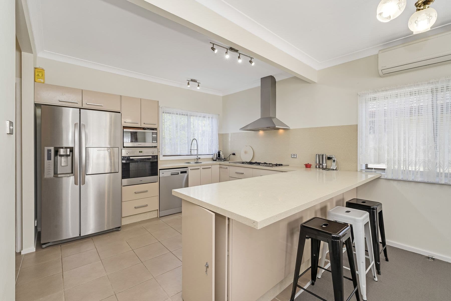 20 Conmurra Circuit, Shortland, NSW 2307, Shortland - Thumbnail 2