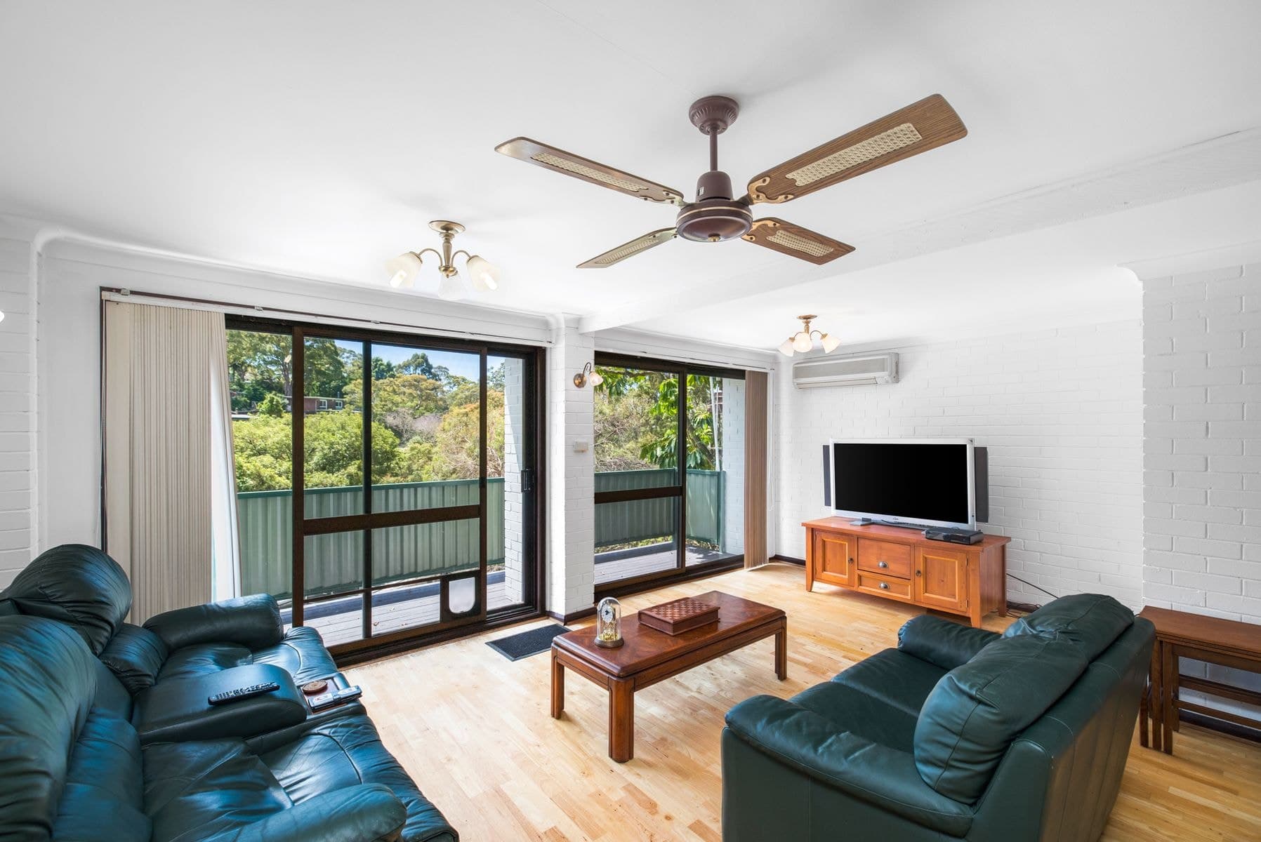 15 Nambucca Place, Padstow Heights NSW 2211, Padstow Heights - Thumbnail 2