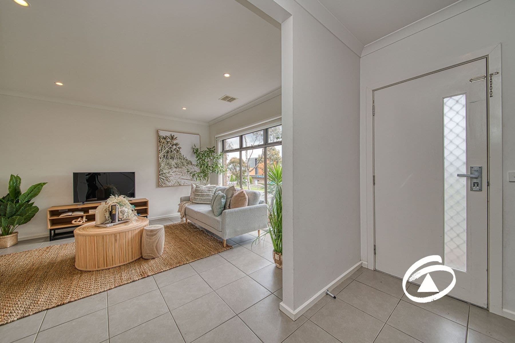 10 Adriatic Way, Pakenham VIC 3810, Pakenham - Thumbnail 2