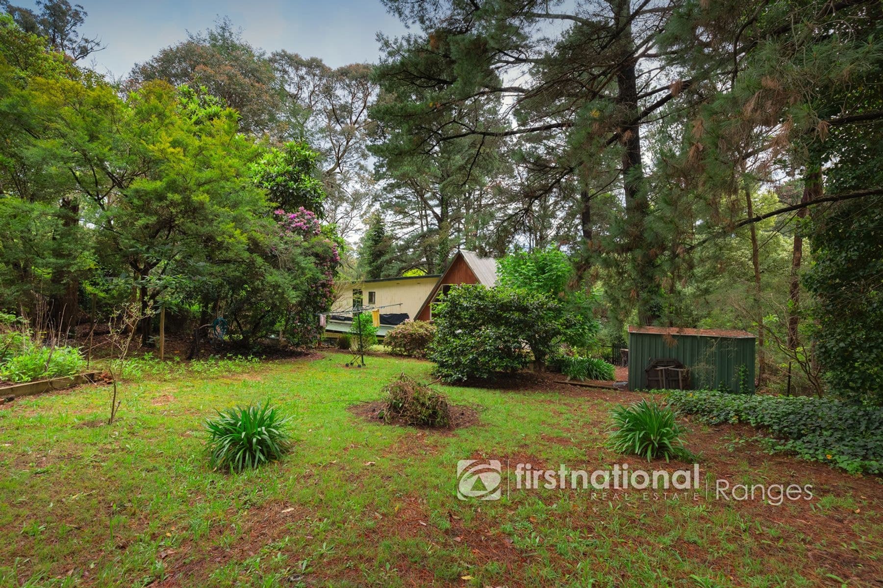 39 View Hill Road, Cockatoo VIC 3781, Cockatoo - Thumbnail 2