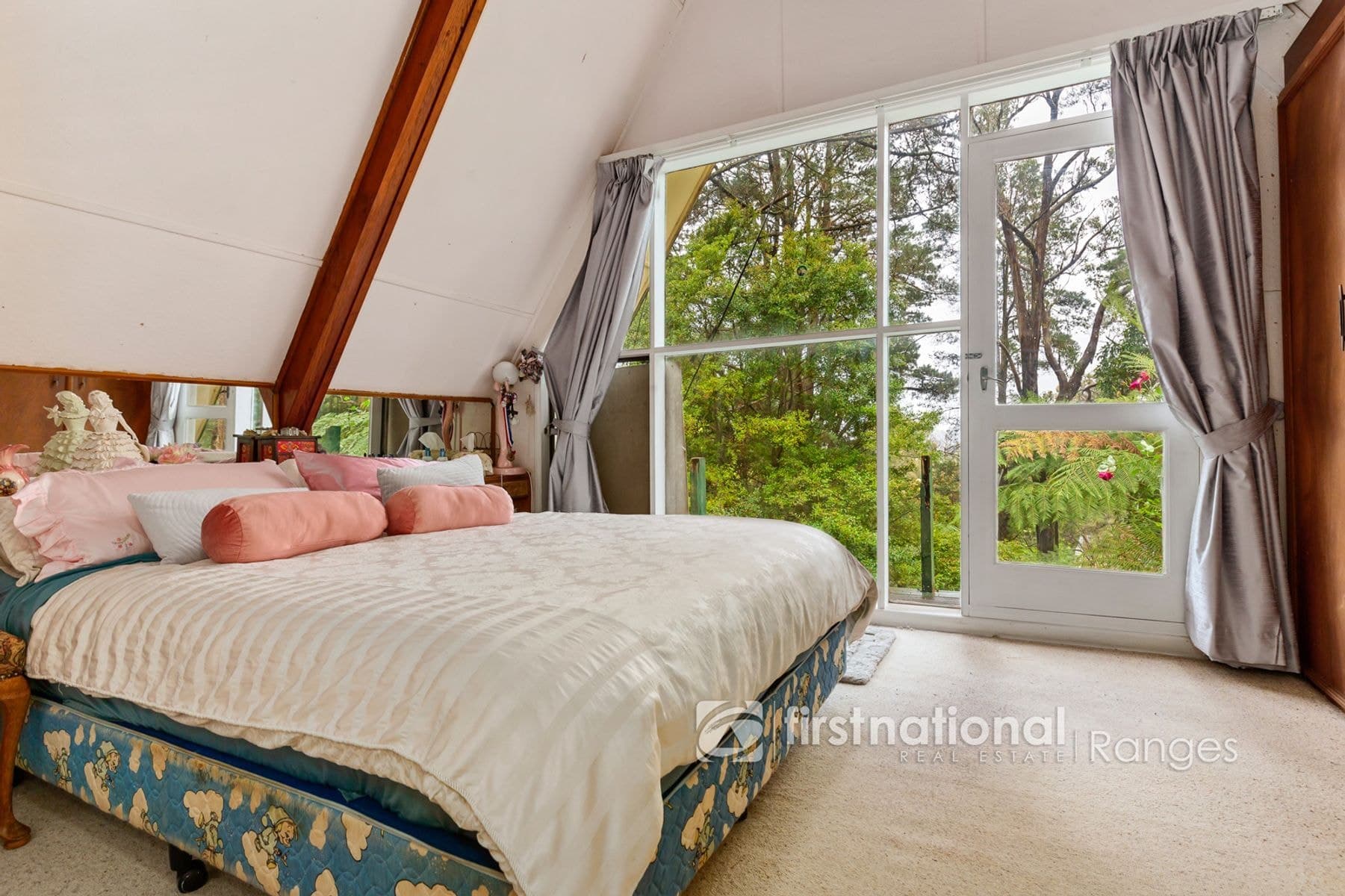39 View Hill Road, Cockatoo VIC 3781, Cockatoo - Thumbnail 5