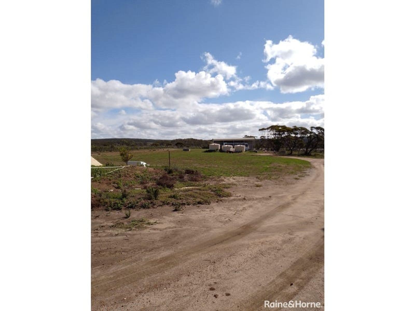 Jamieson Street


Ravensthorpe WA 6346, Ravensthorpe - Thumbnail 6
