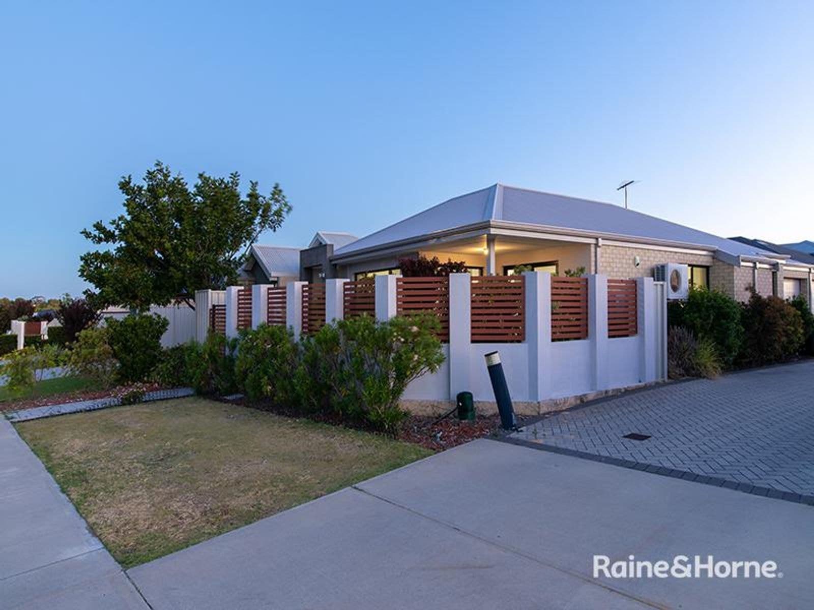 152 Shiraz Boulevard, Pearsall WA 6065, Pearsall - Image 1