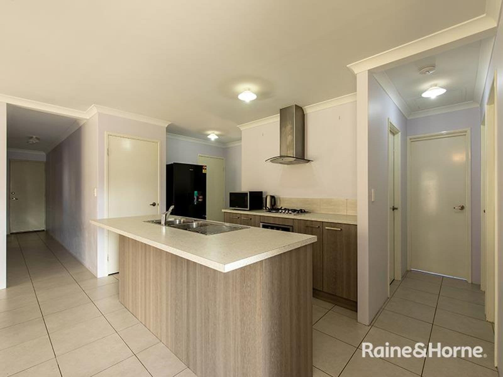 24 KYOGLE PLACE, Armadale WA 6112, Armadale - Thumbnail 7