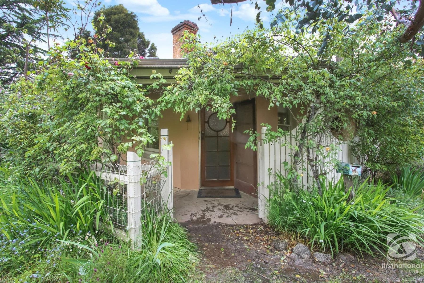 42 Mellish Street, Beechworth VIC 3747, Beechworth - Thumbnail 2