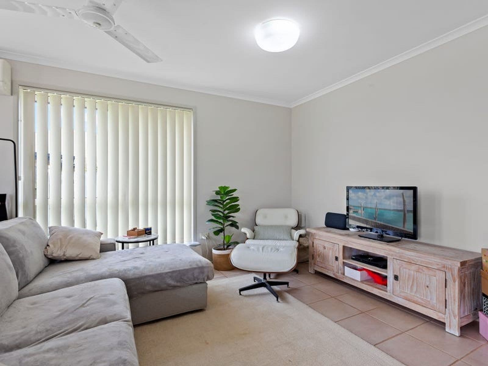 10 Sunflower Close, Middle Ridge QLD 4350, Middle Ridge - Thumbnail 3