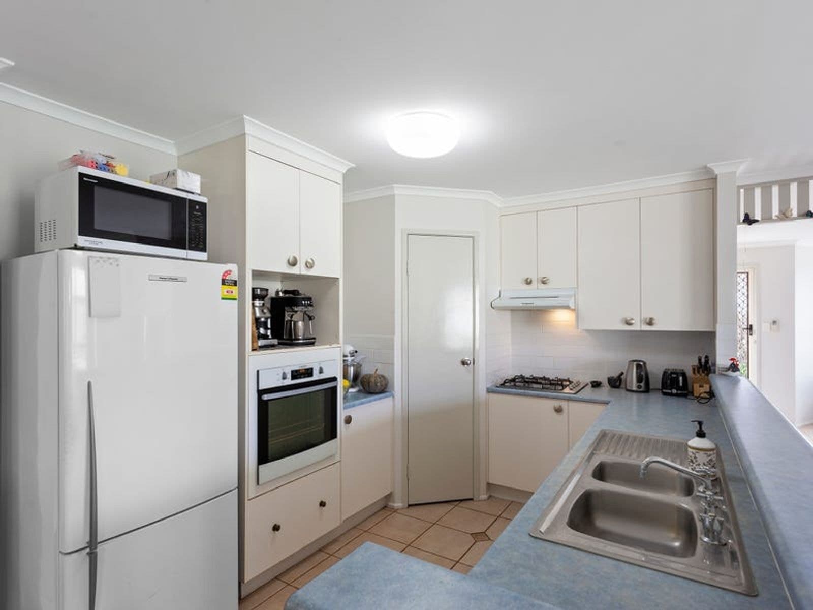 10 Sunflower Close, Middle Ridge QLD 4350, Middle Ridge - Thumbnail 7