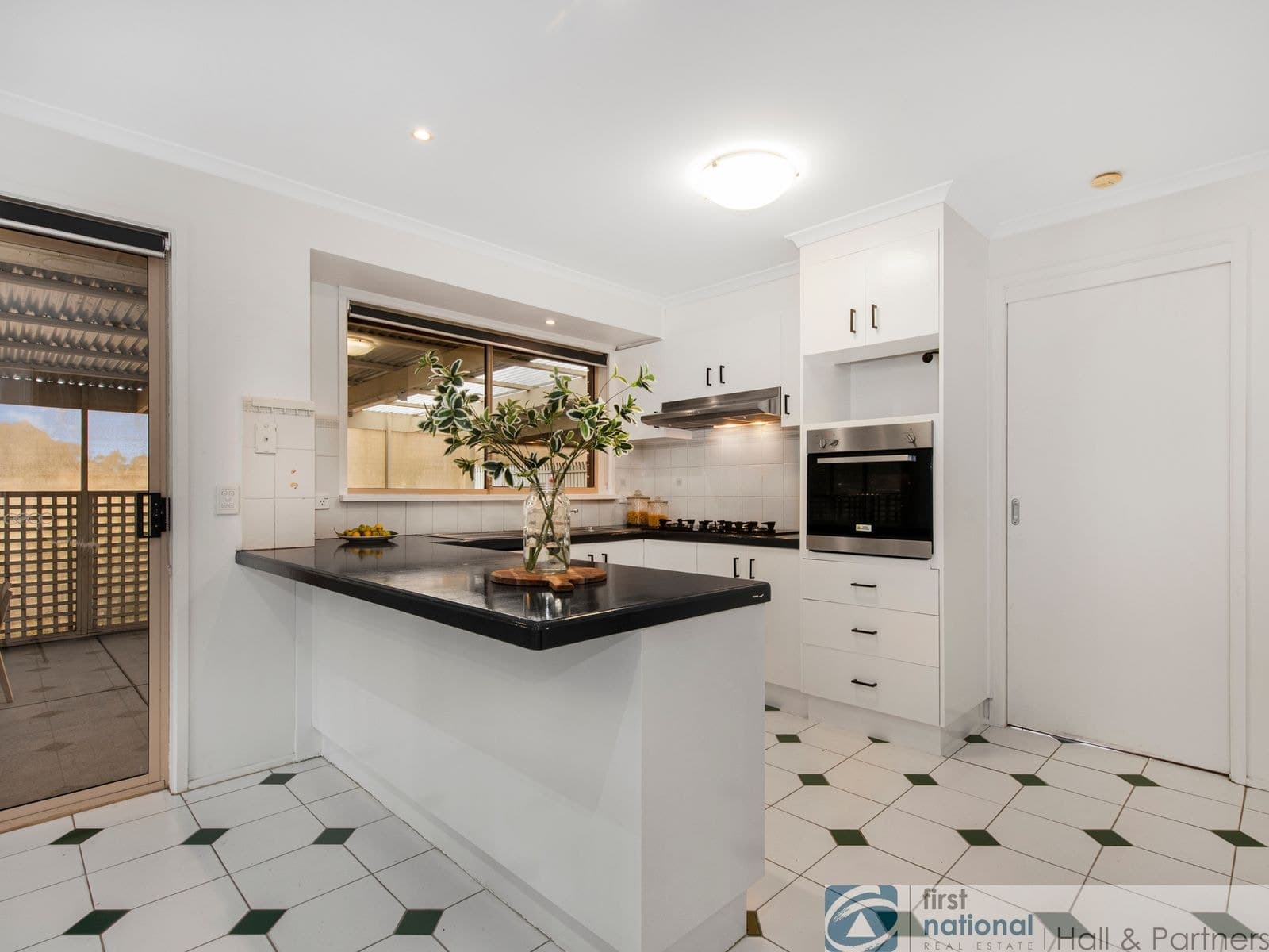 7 Rosalie Court, Hampton Park VIC 3976, Hampton Park - Thumbnail 3
