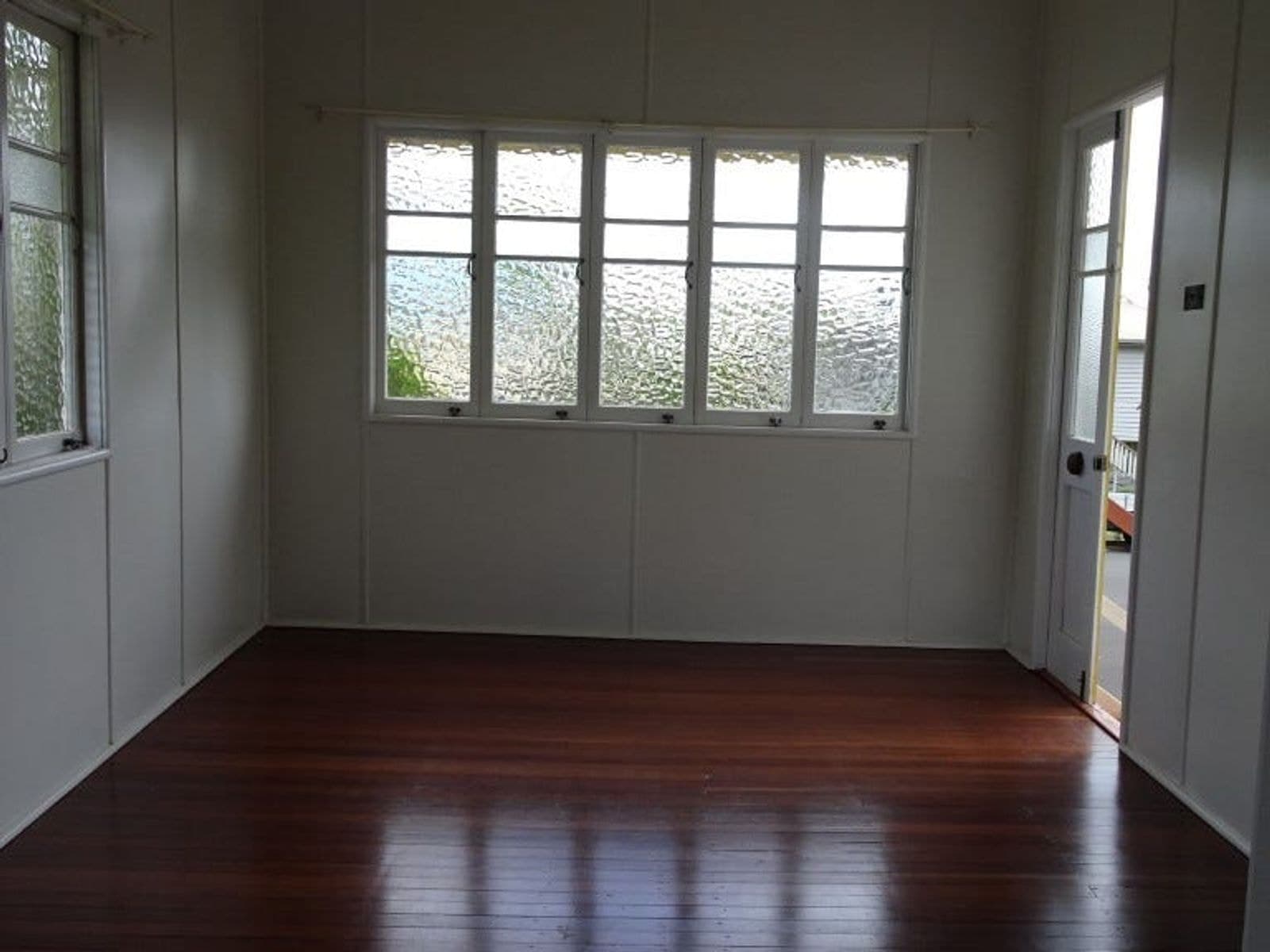 18 WEST STREET, Childers QLD 4660, Childers - Thumbnail 3