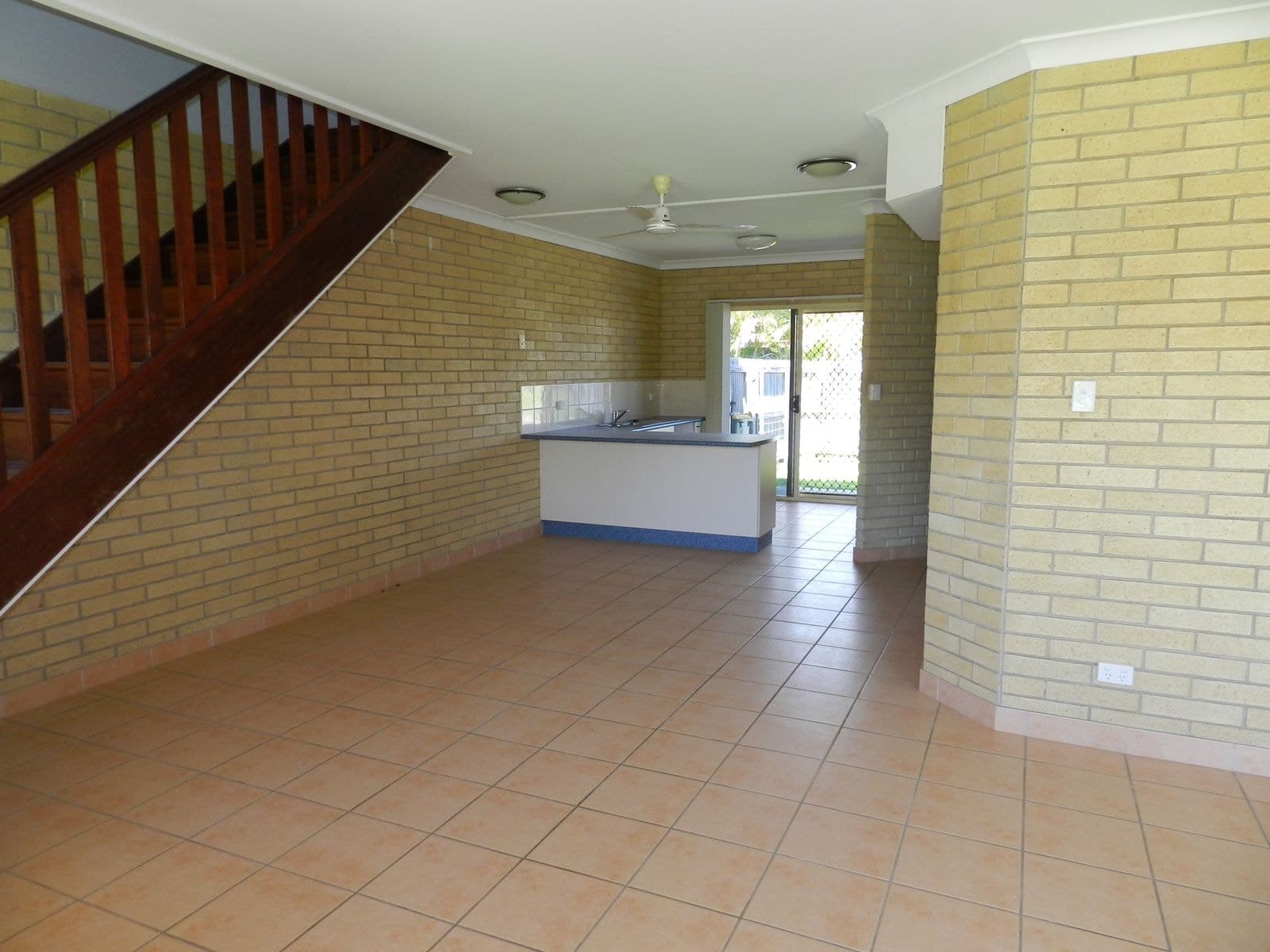 3/43-45 Owen Jenkins Drive, Sarina Beach QLD 4737, Sarina Beach - Thumbnail 5