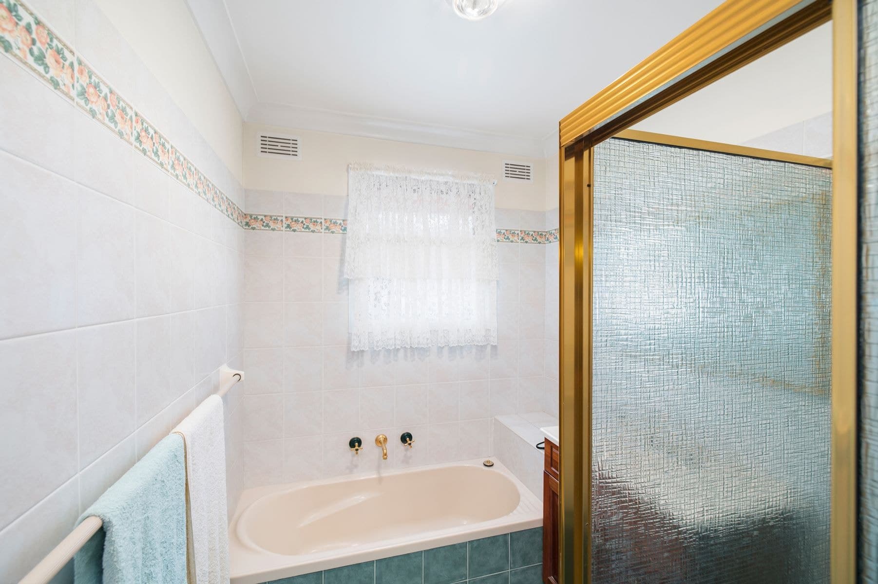 66 Flinders Road, Georges Hall NSW 2198, Georges Hall - Thumbnail 7