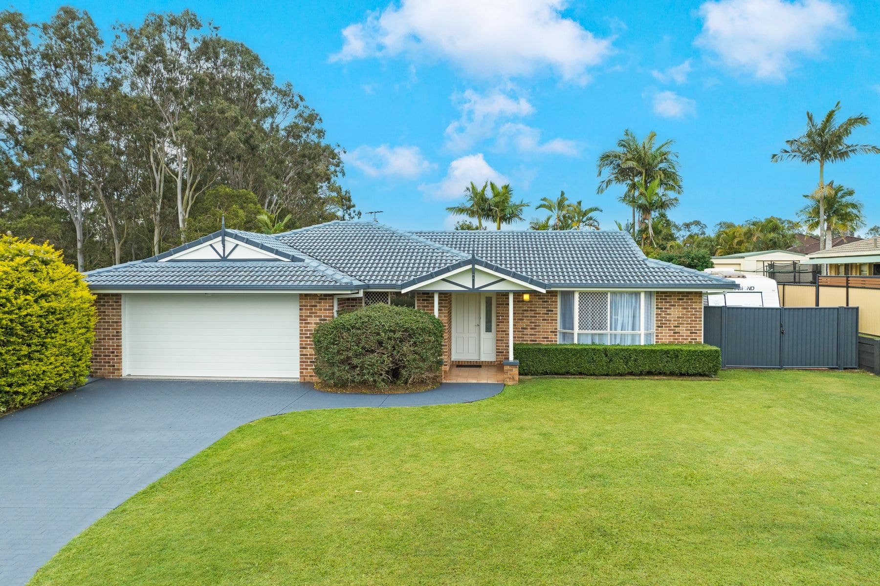 13-14 Harrogate Terrace, Birkdale QLD 4159, Birkdale - Image 1