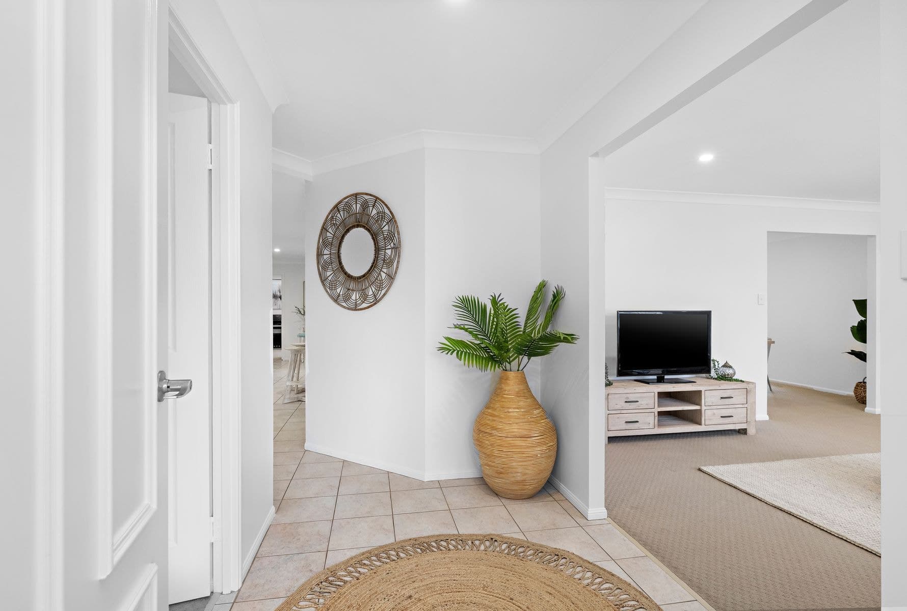 13-14 Harrogate Terrace, Birkdale QLD 4159, Birkdale - Thumbnail 3