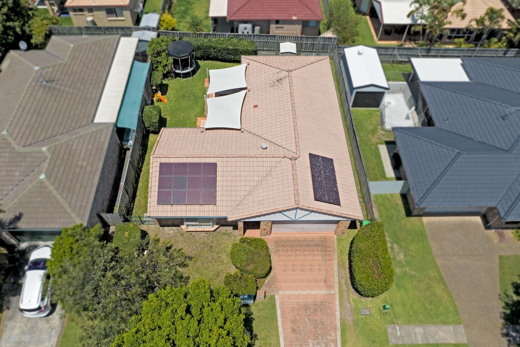 44 Samantha Street, Wynnum West QLD 4178, Wynnum West - Thumbnail 2
