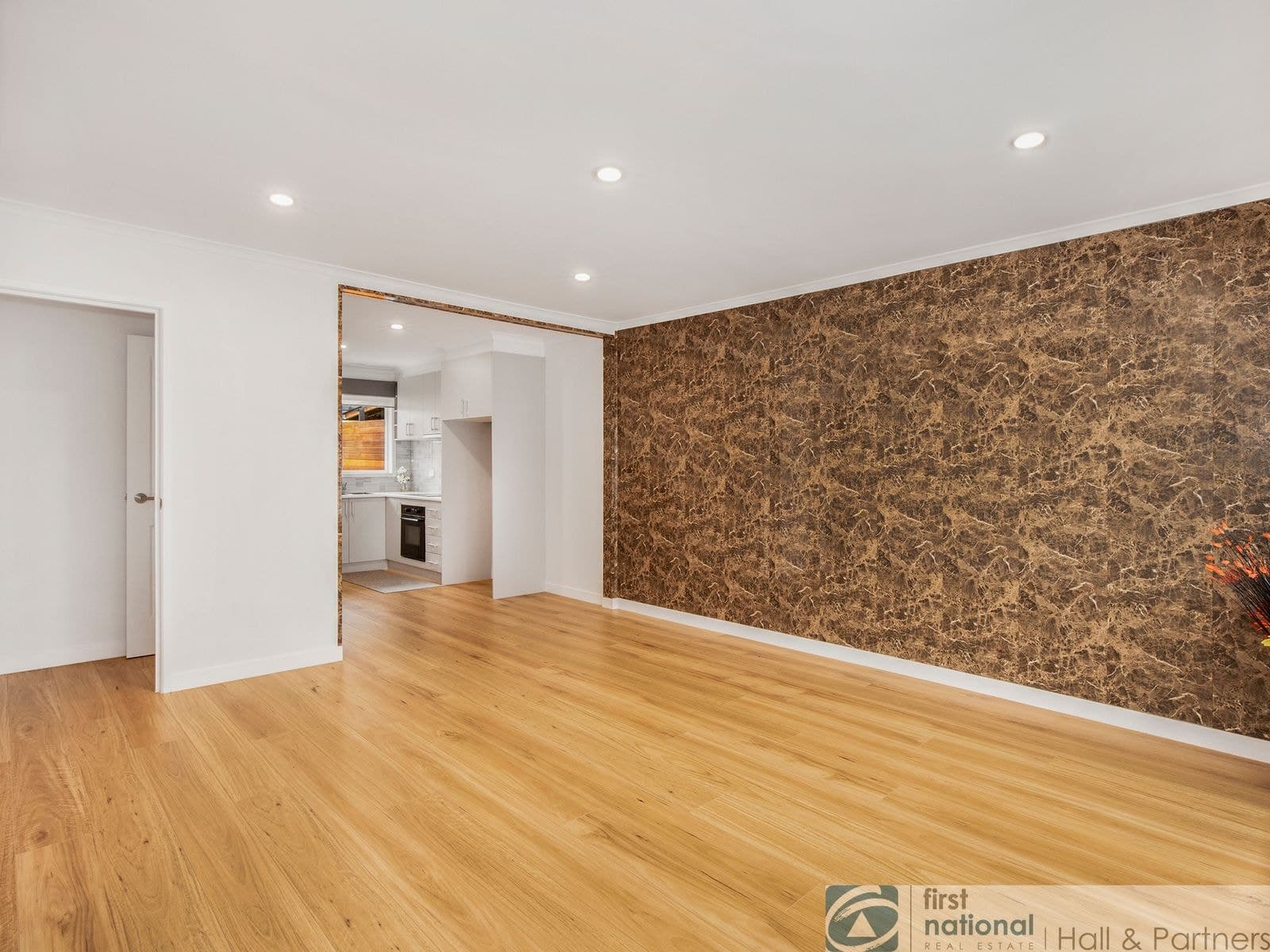 8/27 Stud Road, Dandenong VIC 3175, Dandenong - Thumbnail 7